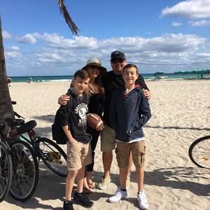 Meet your Posher, Andres