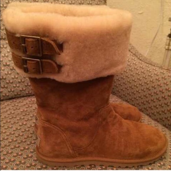 Ugg boots *ON HOLD*