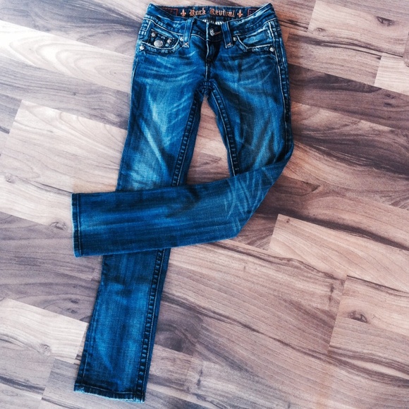 Rock Revival straight leg jeans size 26