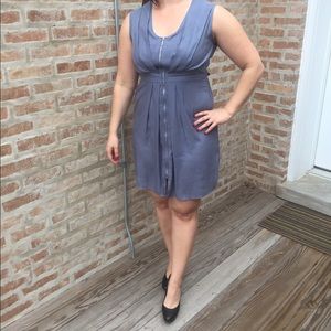 Cute, grey dress with zipper