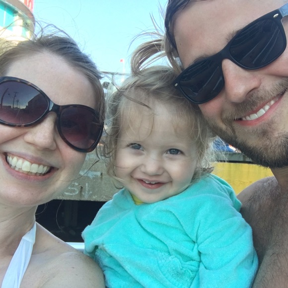 Meet your Posher, Joy - Picture 2 of 2