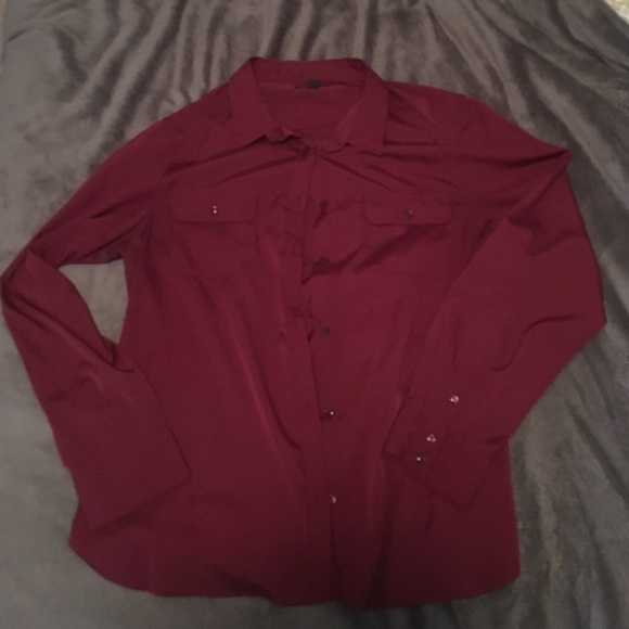 AE button up