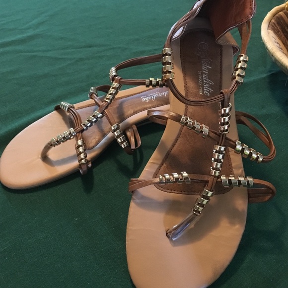 Fashionable sandals