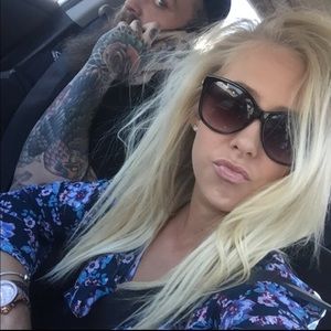 Meet your Posher, Ashleigh