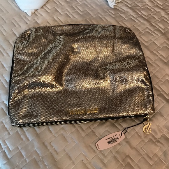 New Victorias Secret Travel bag - Picture 2 of 3
