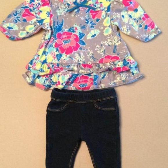 🎉SALE! 🎉 Genuine Baby by OshKosh Outfit