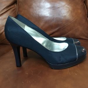 Navy blue never worn heels