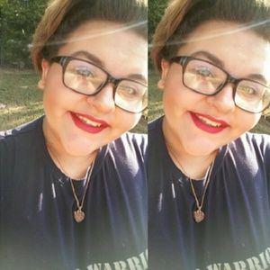 Meet your Posher, Mackenzie