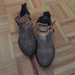 Brand NEW never been worn booties!