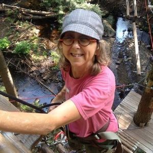 Meet your Posher, Laura