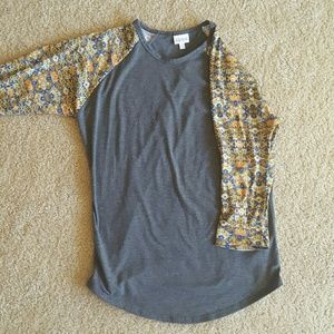 Medium LulaRoe Randy