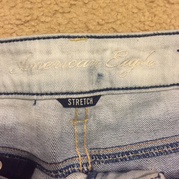 American Eagle Tri-Faded jean Shorts - Picture 3 of 3