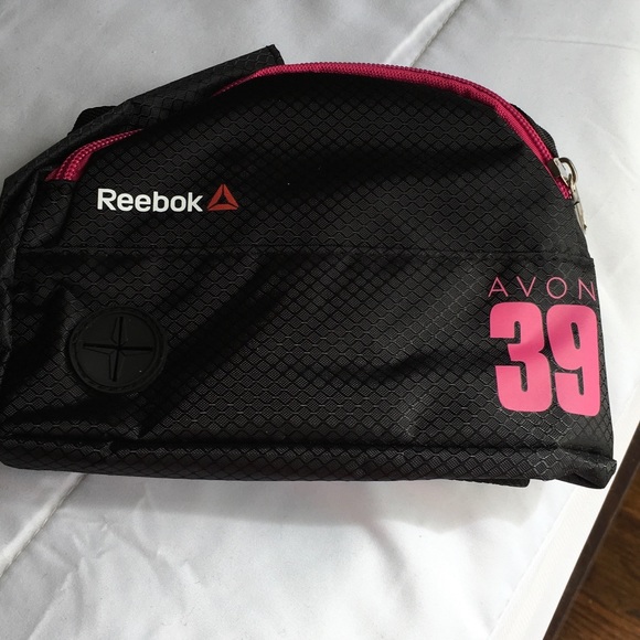 Reebok AVON 39 Fanny Pack