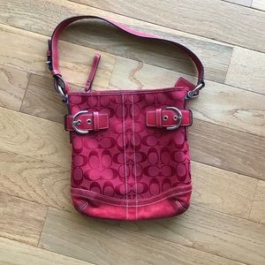 Red coach bag!!  ❤️️❤️️❤️️