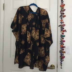SALE ‼️LF tiger black kimono
