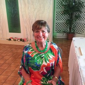 Meet your Posher, Pam