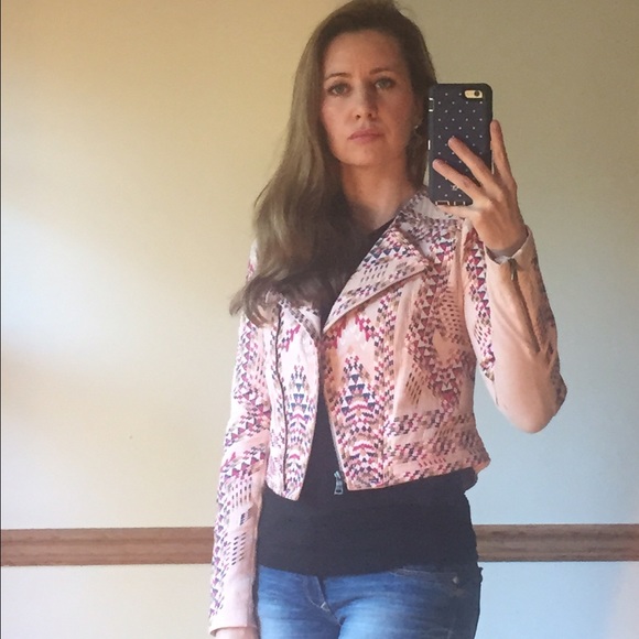 BCBGMAXAZRIA RUNWAY jacket - Picture 2 of 4