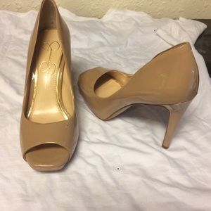 Jessica Simpson Pumps