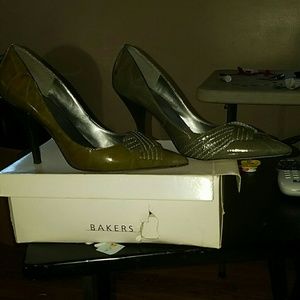 Women's Gray Bakers Cherelle Pumps Size 8 1/2