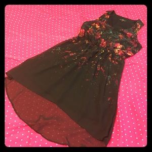 Mossimo black with abstract design high-low dress