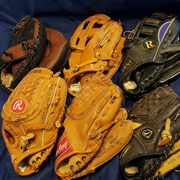 6 boys baseball mitts