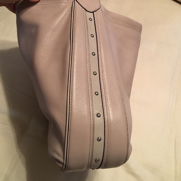 LIKE NEW Large Coach purse - Picture 2 of 4