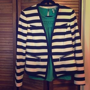 Nine West black/white striped suit jacket