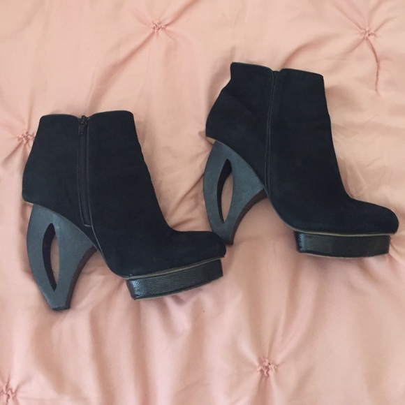 DV by Dolce Vita Shoes - DV Dolce Vita Black Suede Booties