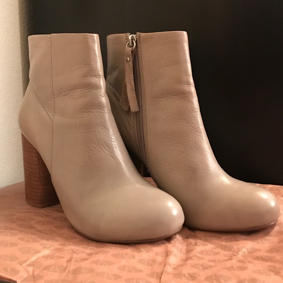 Battle Field Cow Bootie