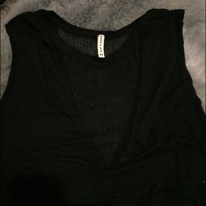 LF Emma and Sam V mesh tee