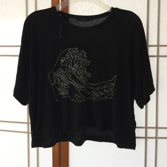 Wave tshirt from Brandy Melville