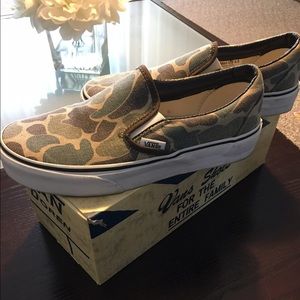 Classic vans slip on