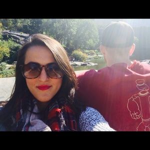 Meet your Posher, Amanda