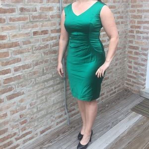 Gorgeous green dress!