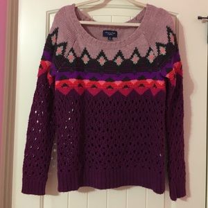 American Eagle Sweater