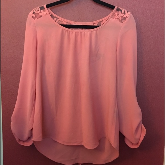 Women's blouse