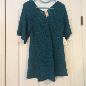 NWT blue-green short sleeve sweater