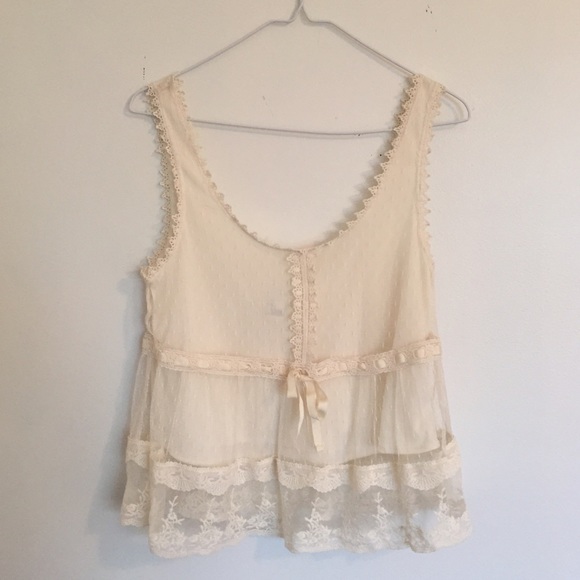 lace tank top