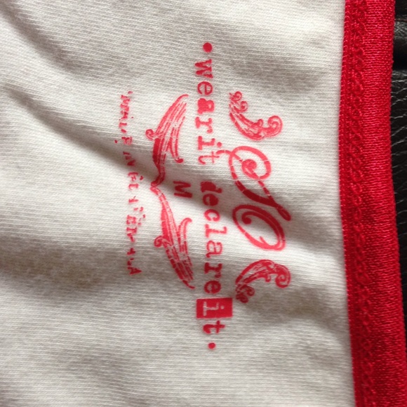 Wear it Declare it medium top - Picture 3 of 3