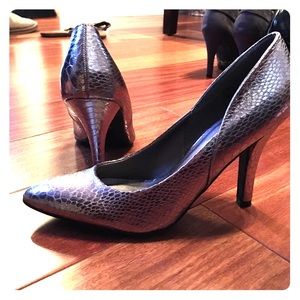 Mixit silver snakeskin print heels
