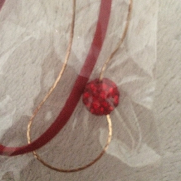 Neckless - Picture 2 of 2