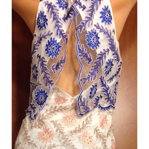 Designer Sample - Picture 3 of 3