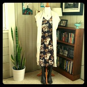 OLD NAVY Fall floral midi cap-sleeve dress