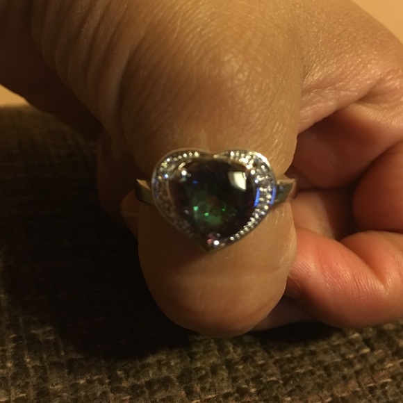 Ring - Picture 3 of 3