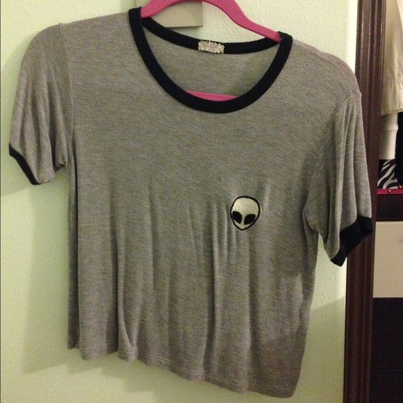 Brandy Melville Alien Top❌sold❌