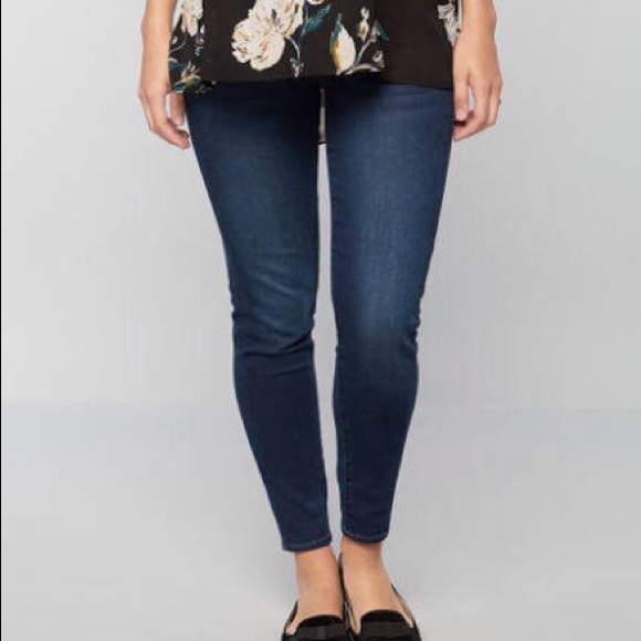 A Pea In The Pod maternity skinny jeans
