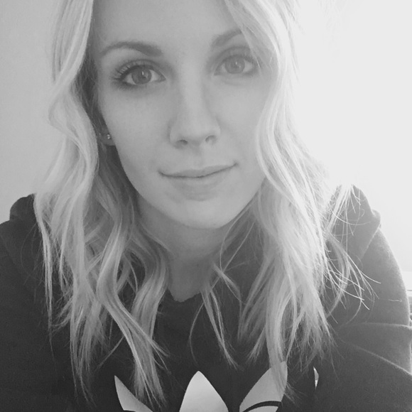 Meet your Posher, Megan - Picture 1 of 1