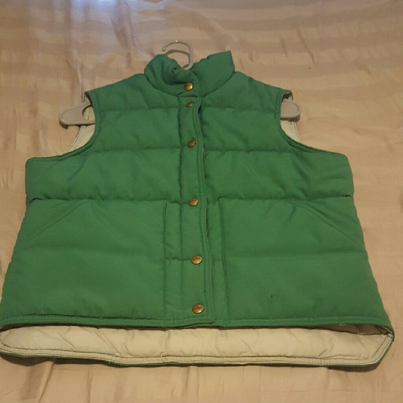 Never worn vintage green vest