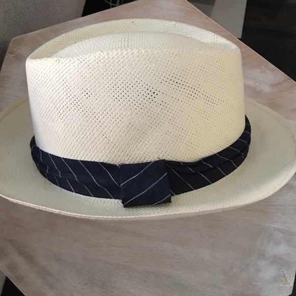 straw fedora