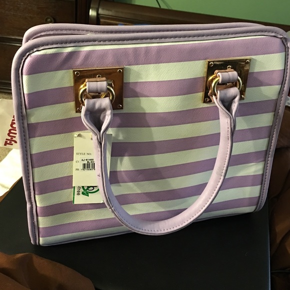 Bag - Picture 1 of 4
